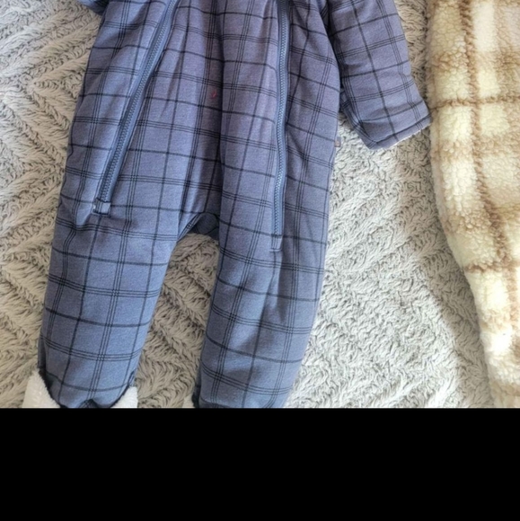 Size 3/6 never used - Picture 2 of 2